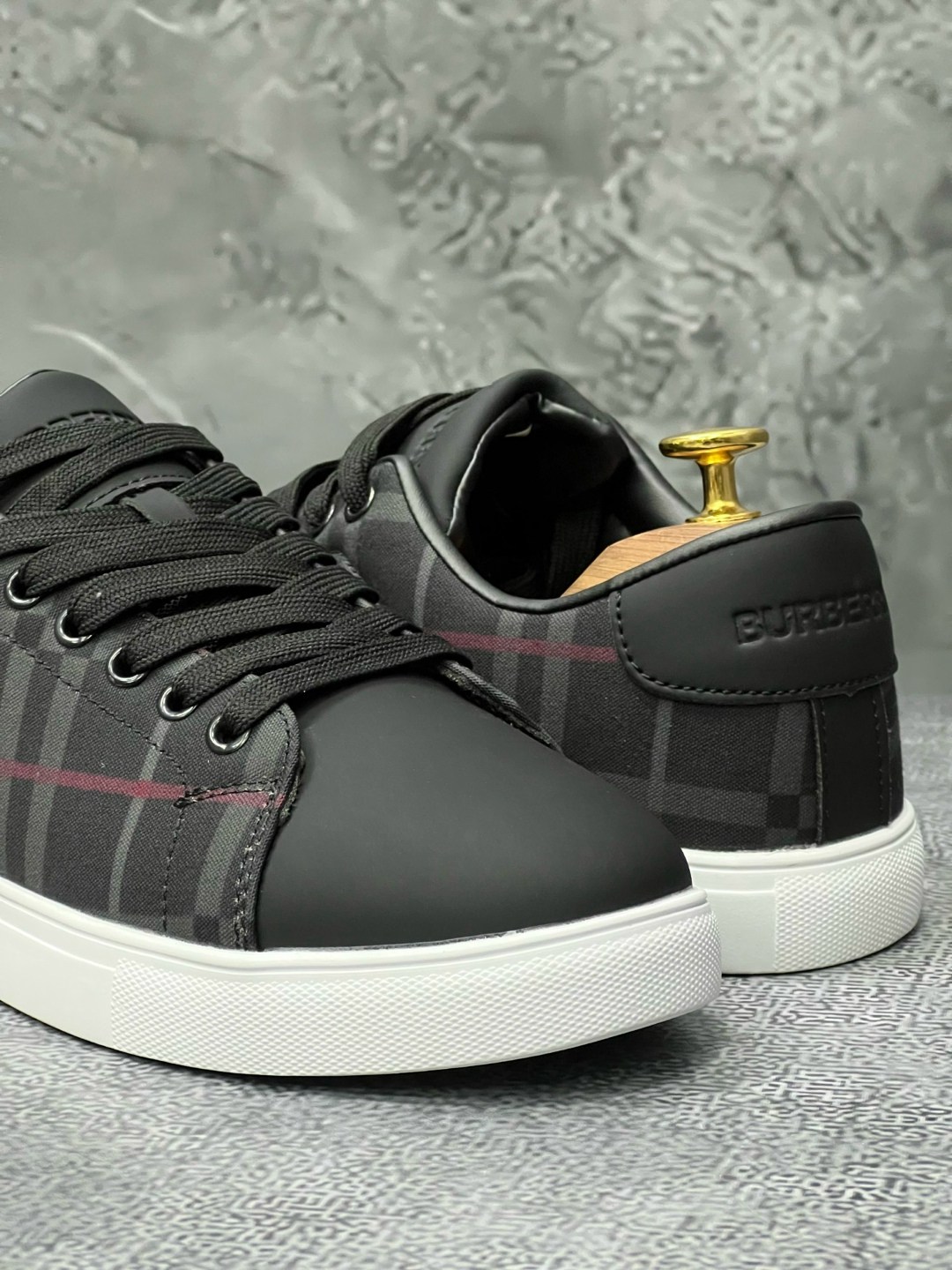 кроссовки burberry,burberry кеды,,мужские кеды,мужская
