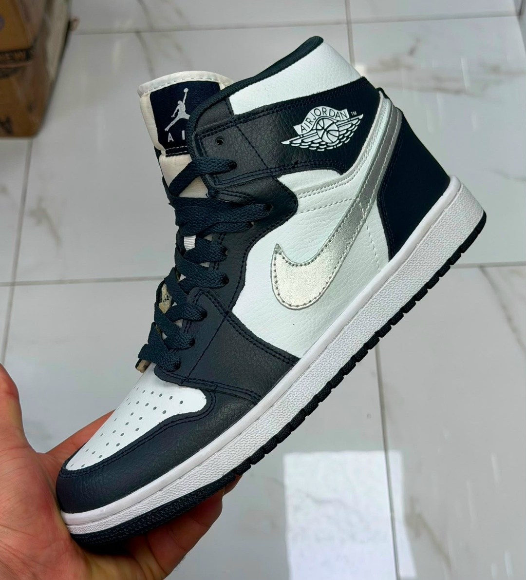 кроссовки nike air jordan 1 retro high,nike air jordan 1 retro high og,кроссовки nike air jordan 1 retro high og,nike air jordan 1,кроссовки nike air jordan 1