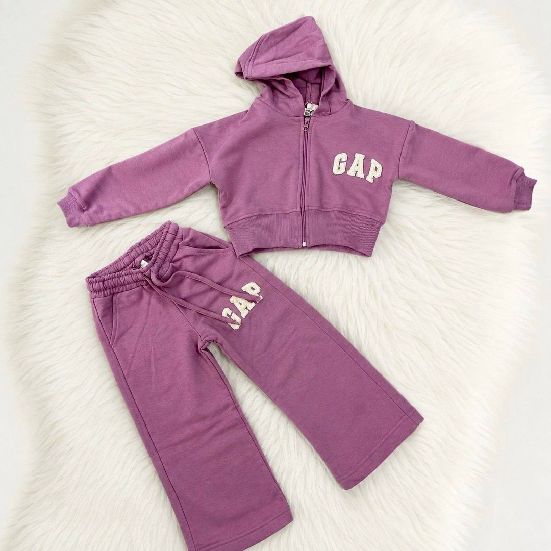 спортивные костюмы для девочек,спортивный костюм gap,детские костюмы,костюм фиолетовый,костюм для девочек