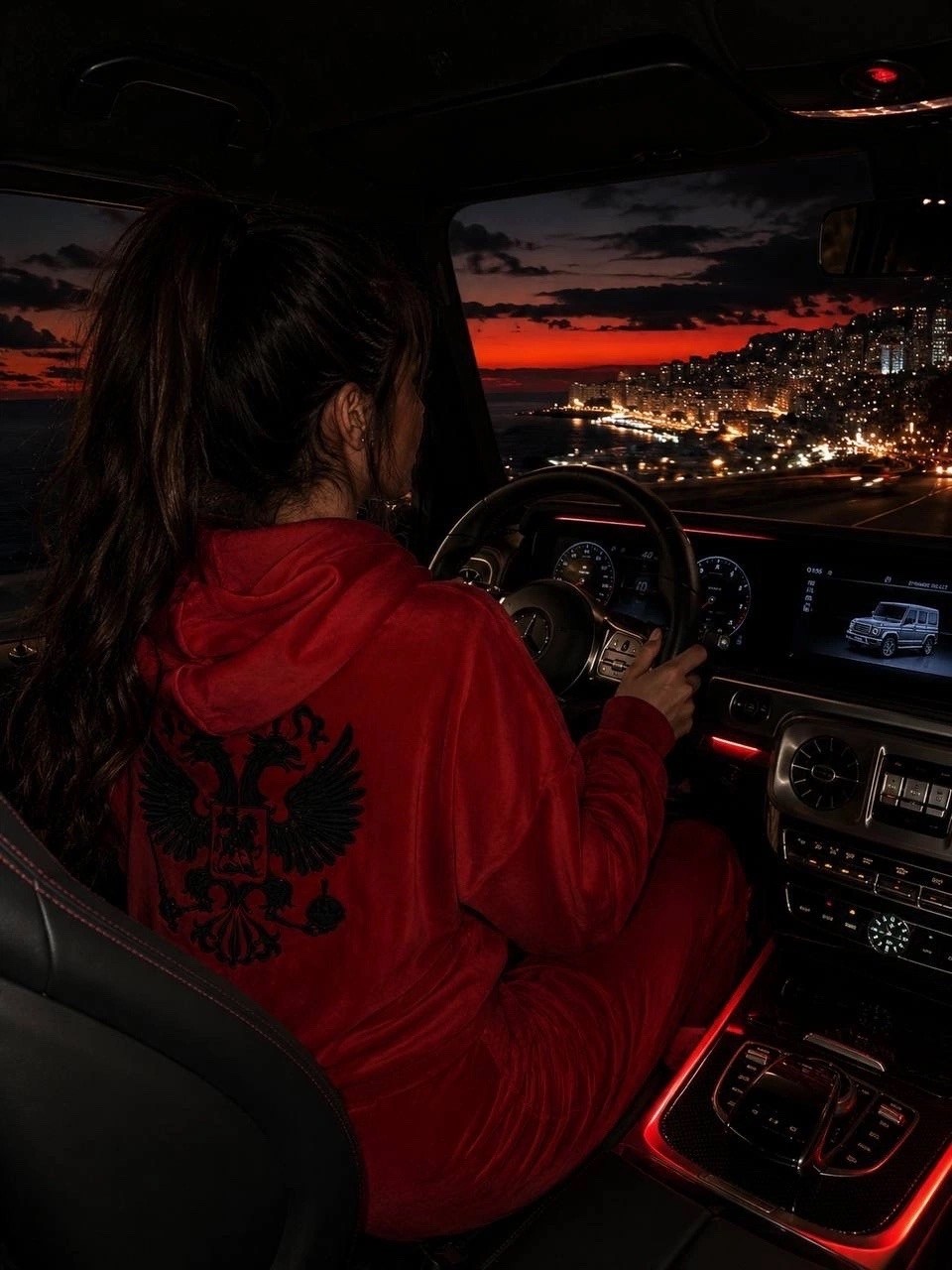 девушка с автомобилем,девушка с машиной,роскошные автомобили,об автомобиле,в машине
