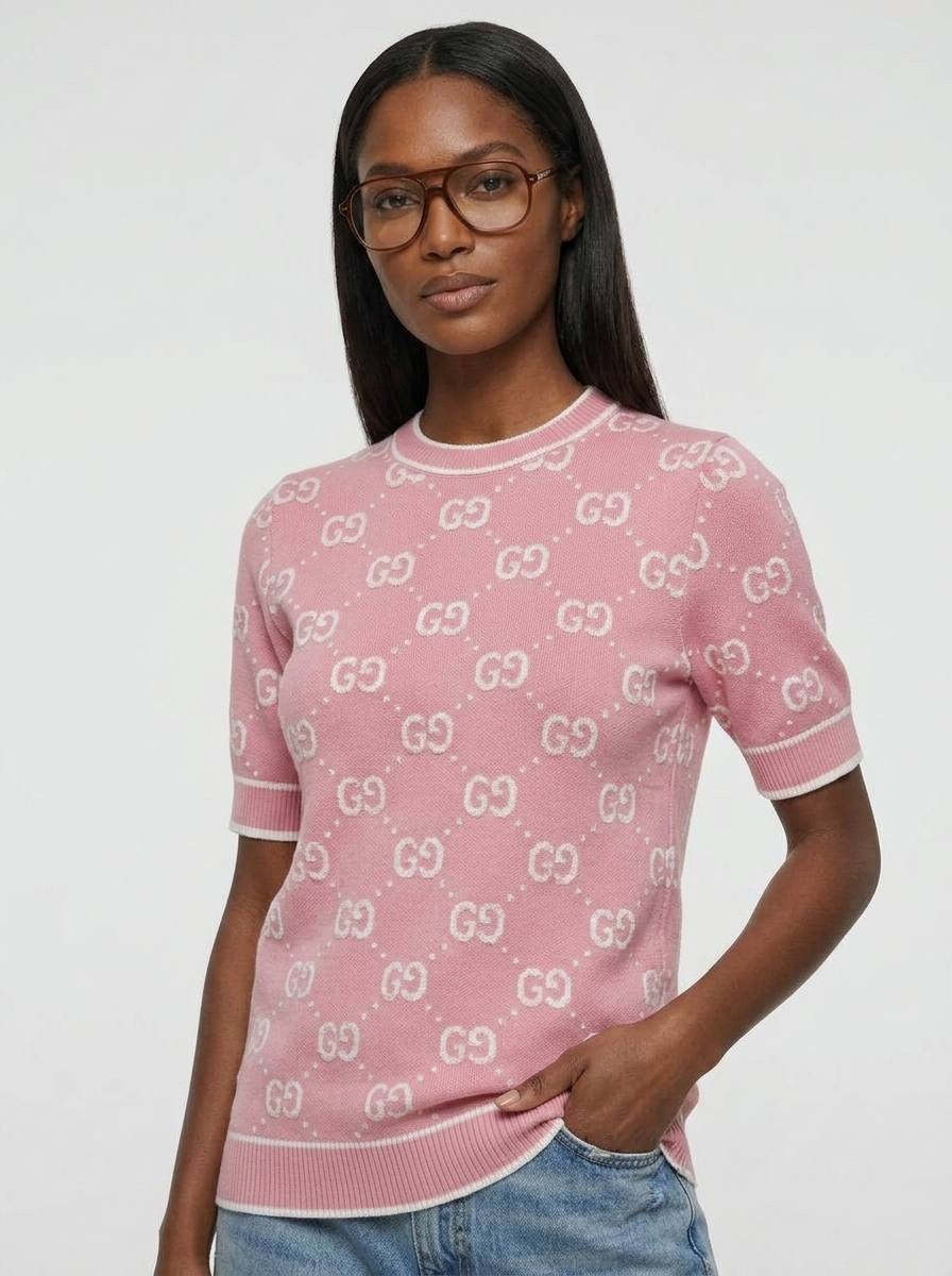 кардиган gucci,жаккардовый кардиган из шерсти и букле с узором gg gucci цвет baloon pink,кардиган розовый,gucci sweater,кардиган