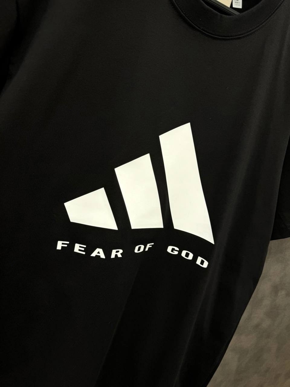 мужские майки adidas,adidas черный,мужская футболка adidas,спортивные костюм,мужской футболки