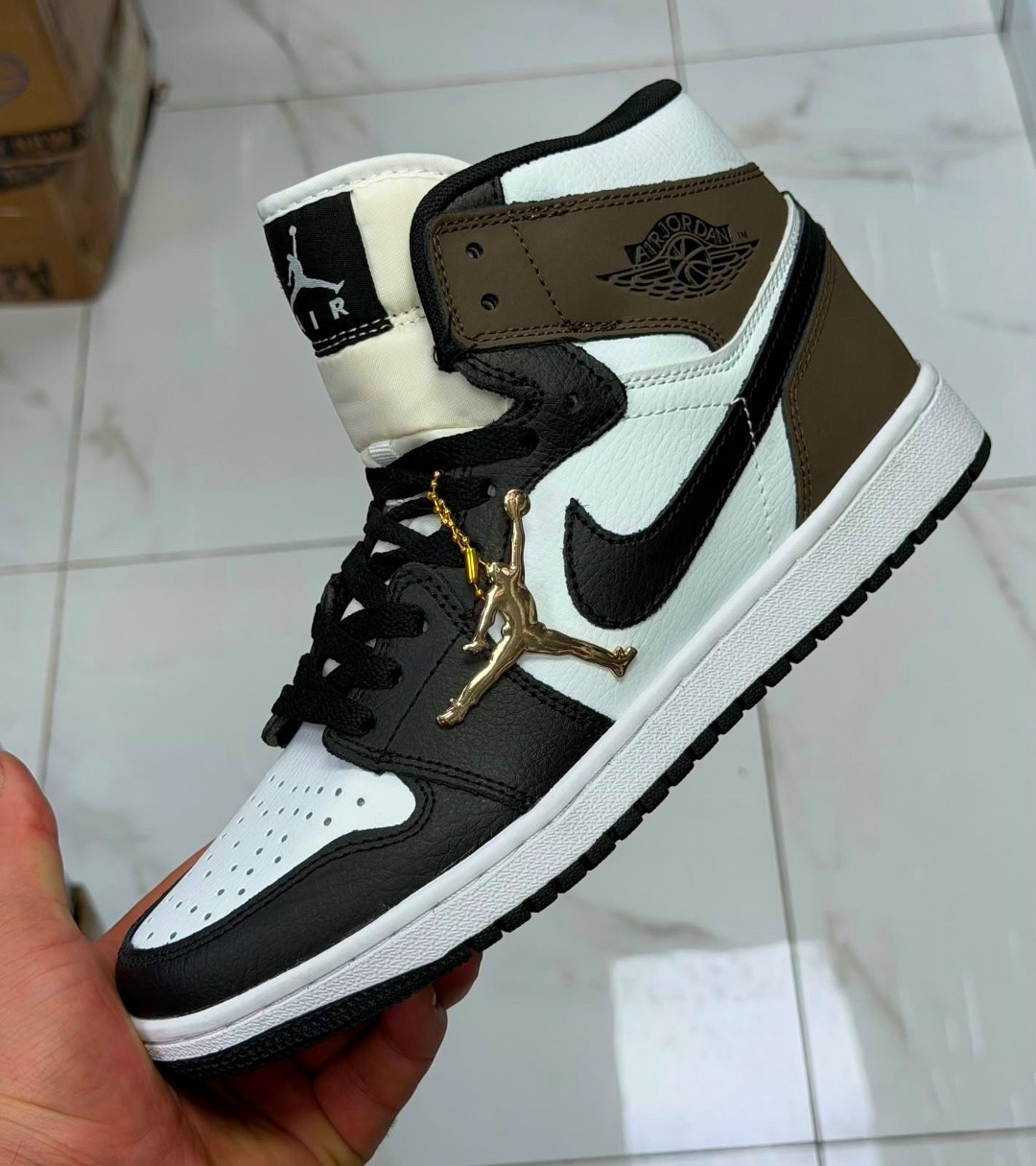 кроссовки nike air jordan 1 retro high,nike air jordan 1 retro high og,кроссовки nike air jordan 1 retro high og,nike air jordan 1,кроссовки nike air jordan 1