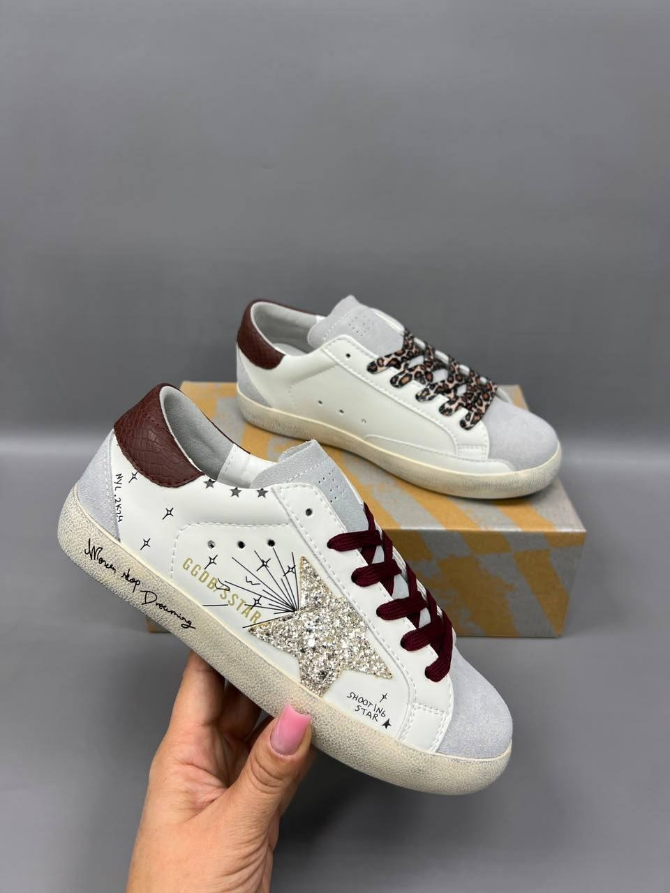 ,golden goose кроссовки,кеды golden goose,женские кроссовки,кеды голден гусы бело коричневые
