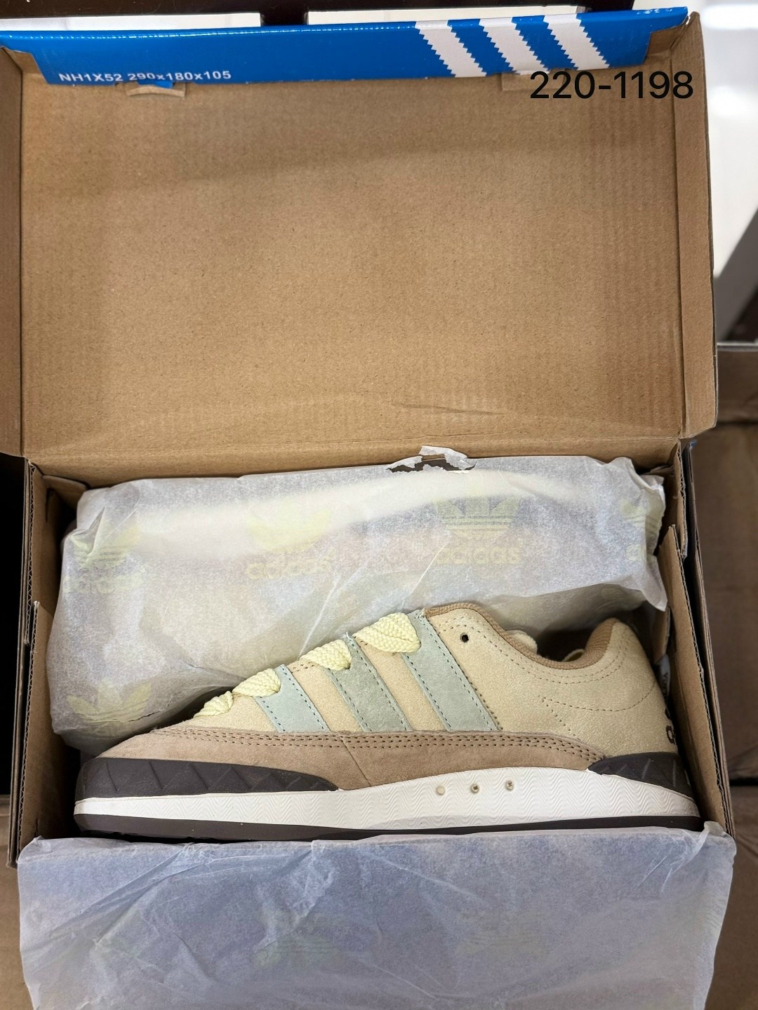 кроссовки мужские женские adidas,кроссовки adidas original,кроссовки adidas,женские кроссовки adidas,адидас кроссовки рэббит