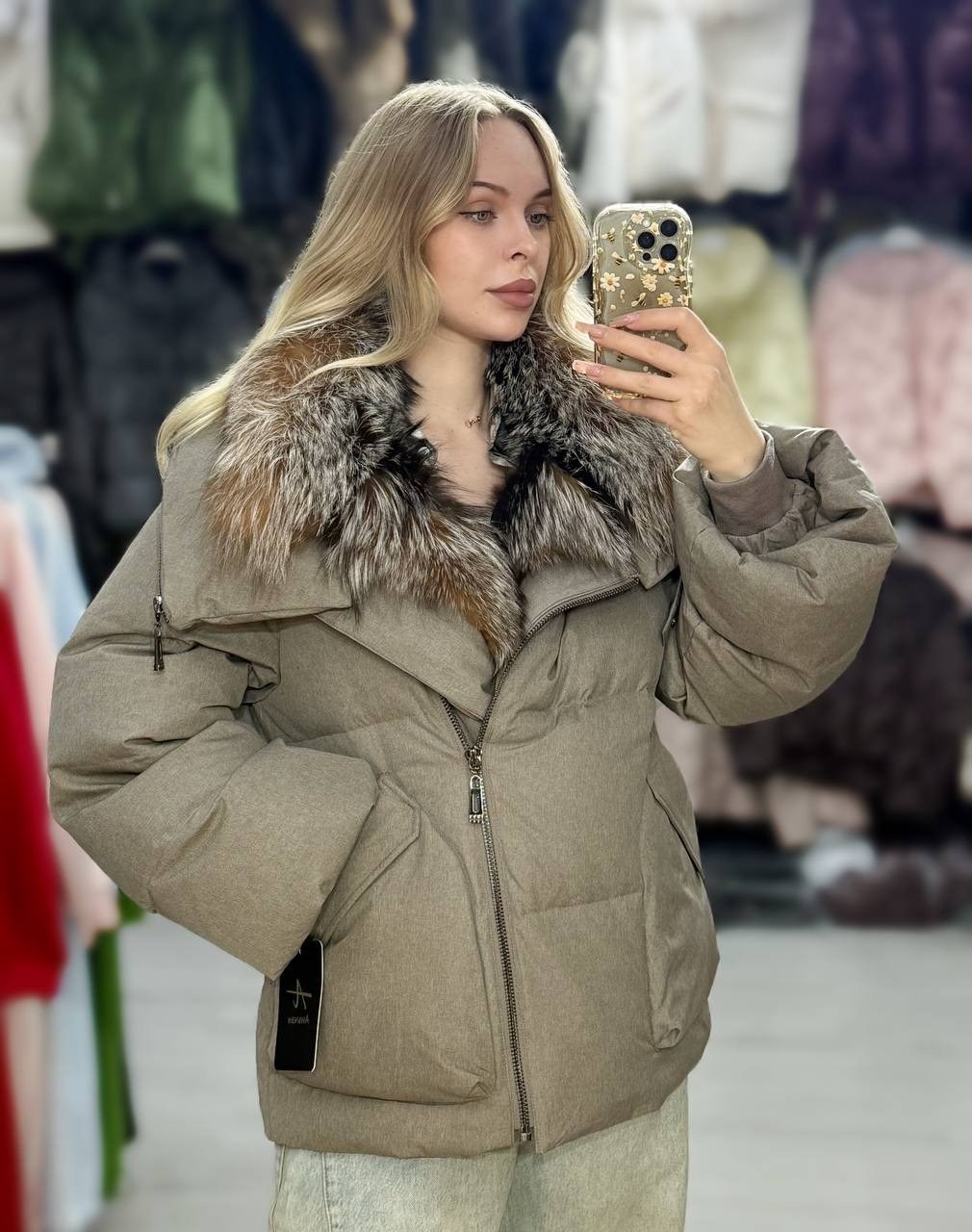 пуховик с натуральным мехом,пуховик женский с мехом,пуховики с мехом,женский пуховик,женский пуховик с натуральным мехом