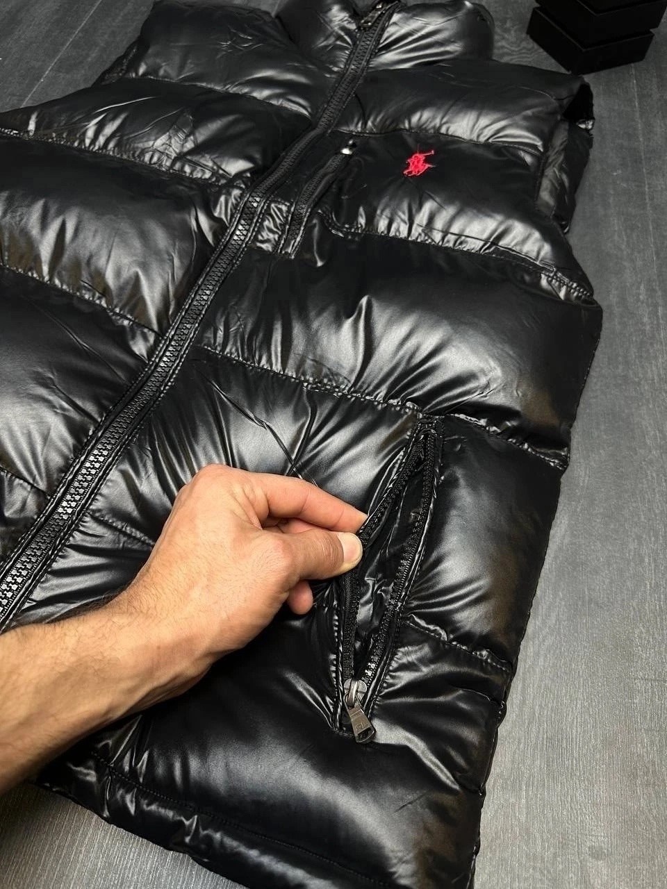 жилетка polo ralph lauren,жилет polo ralph lauren,жилетка moncler,жилетка глянцевая,пуховый жилет ralph lauren