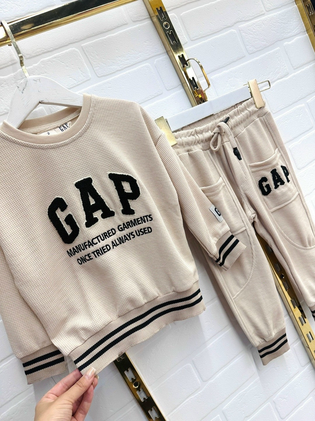 спортивный костюм gap,костюм gap детский спортивный,костюм спортивный для мальчика,детский костюм,одежда для мальчика