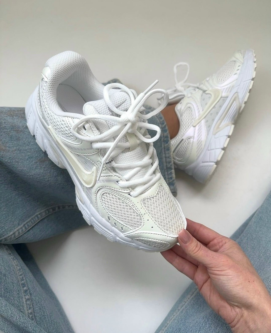 кроссовки,кроссовки nike v 5 rnr,женские кроссовки nike,nike кроссовки,кроссовки женскиe