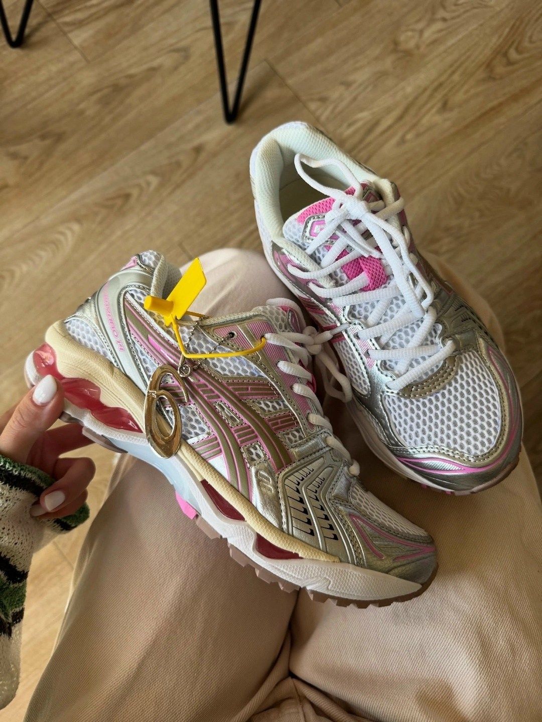 кроссовки,женские кроссовки asics,кроссовки asics,кроссовки женскиe,спортивные кроссовки