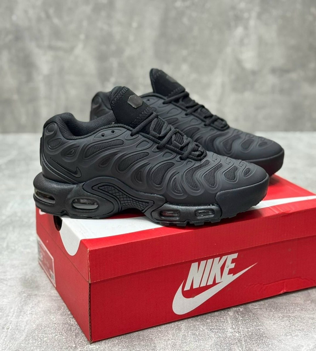 кроссовки nike air max tn plus,кроссовки nike air max plus,nike air max plus tn,кроссовки,кроссовки nike air max plus drift