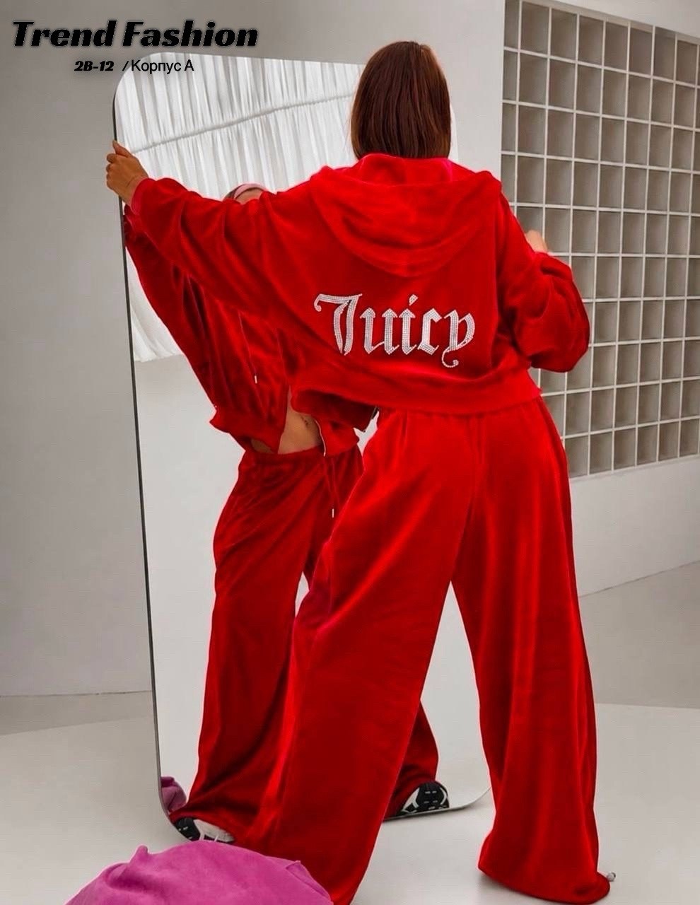red velour juicy couture tracksuit,велюровый костюм джуси,велюровый спортивный костюм,juicy couture red velour hoodie,women's juicy couture graphic velour hoodie