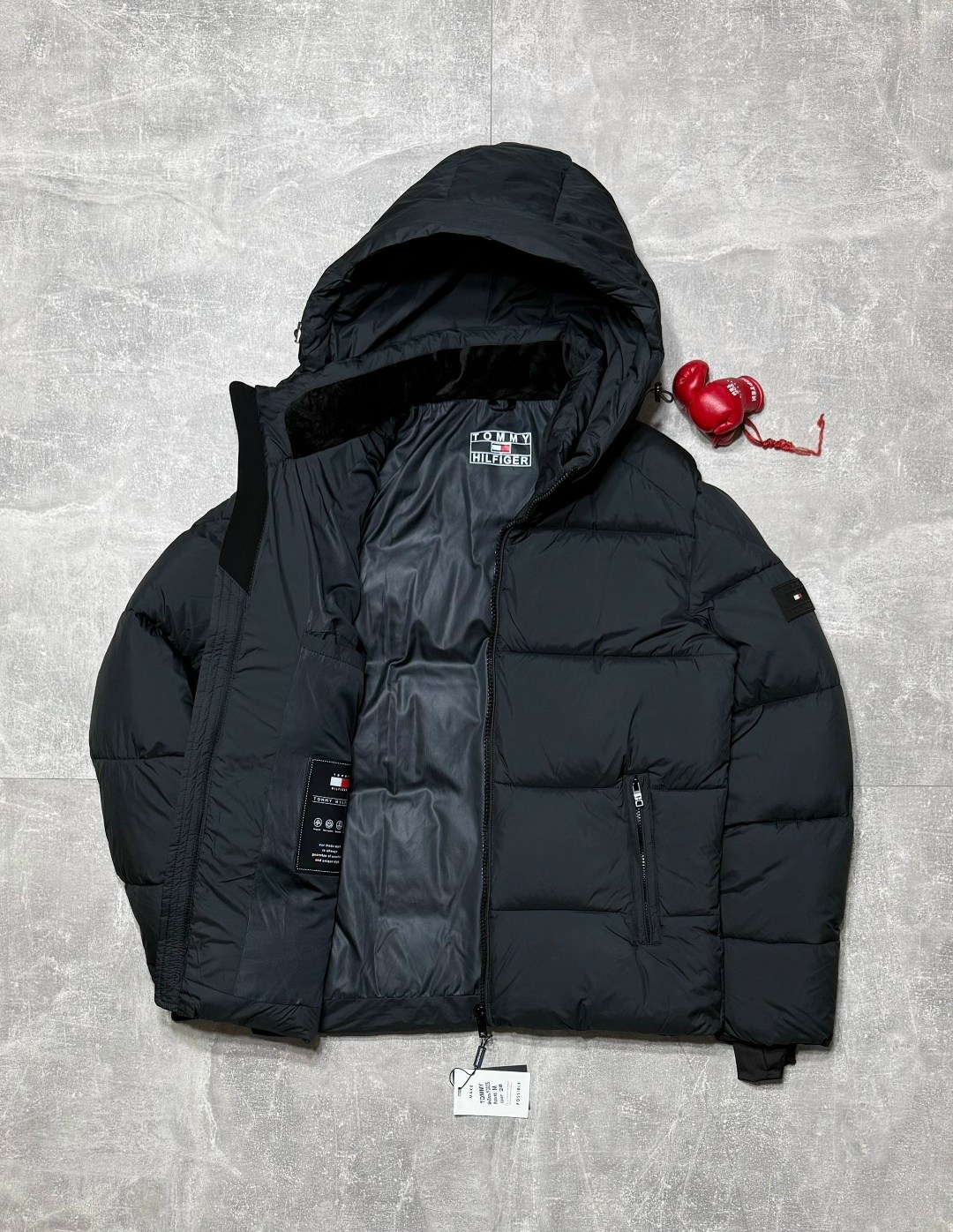куртка зимняя tommy hilfiger,мужская зимняя куртка tommy hilfiger,пуховик tommy hilfiger зимний черный,демисезонная куртка tommy hilfiger,мужская зимняя куртка
