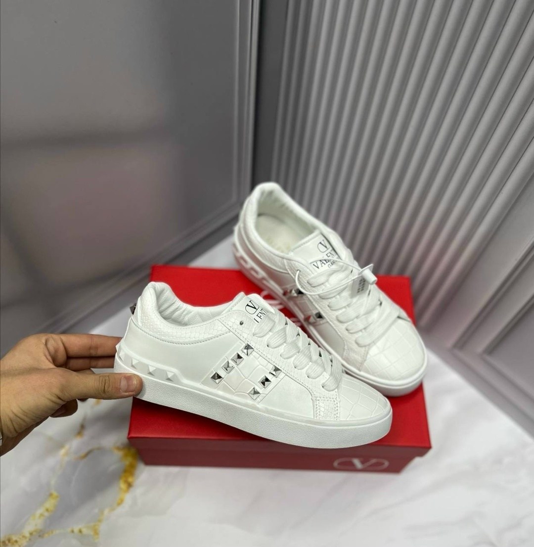 ,кроссовки valentino,кроссовки женские valentino,женские кроссовки,valentino кеды