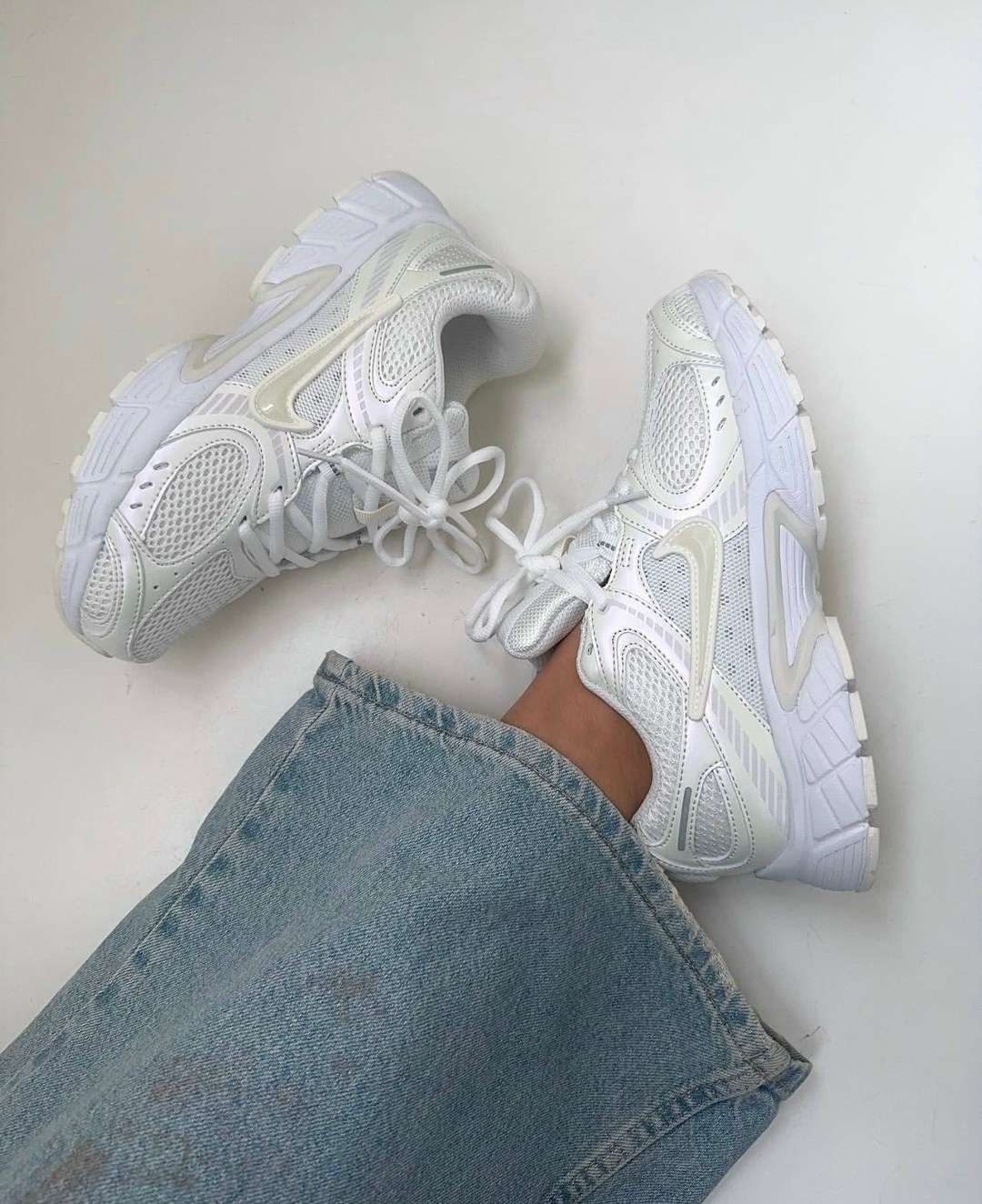 кроссовки,кроссовки nike v 5 rnr,женские кроссовки nike,nike кроссовки,кроссовки женскиe