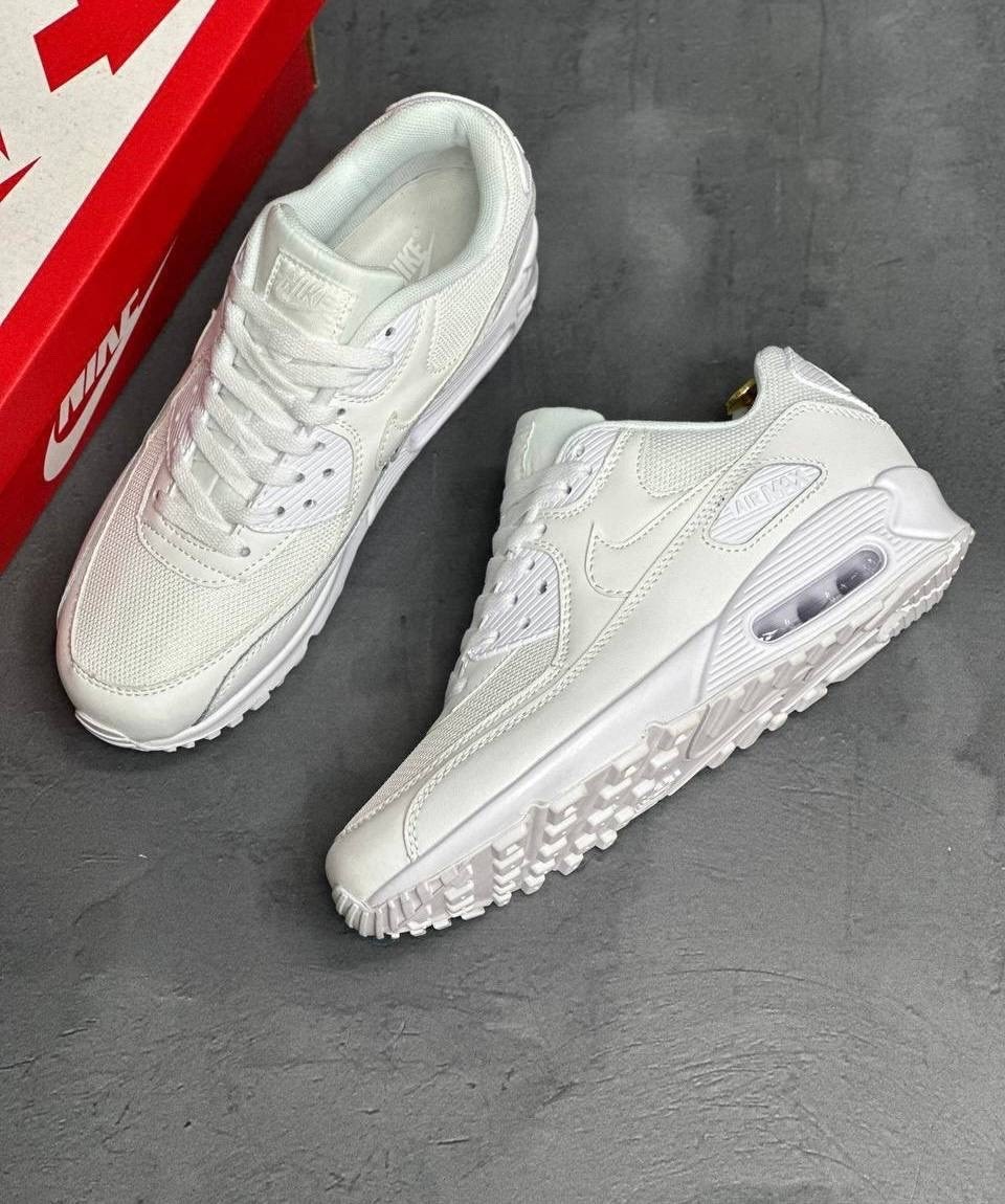 белые кроссовки nike air max 90,кроссовки nike air max 90 leather white,кроссовки nike air max 90,nike air max 90 triple white,кроссовки nike air max 90 essential white
