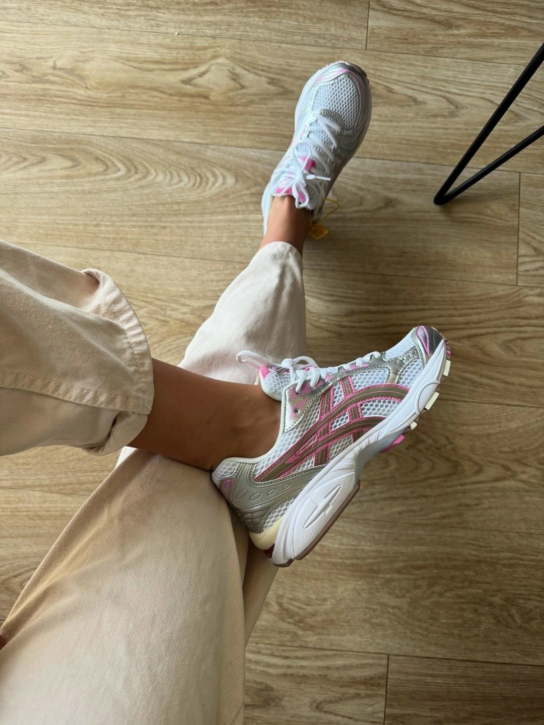кроссовки,женские кроссовки asics,кроссовки asics,кроссовки женскиe,спортивные кроссовки