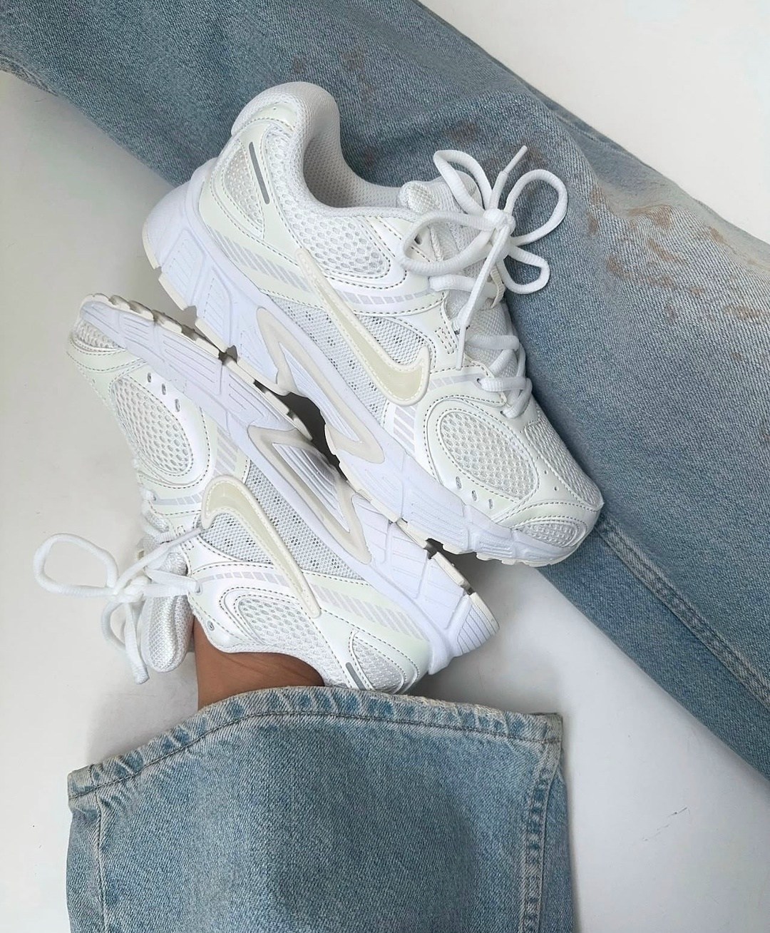 кроссовки,кроссовки nike v 5 rnr,женские кроссовки nike,nike кроссовки,кроссовки женскиe