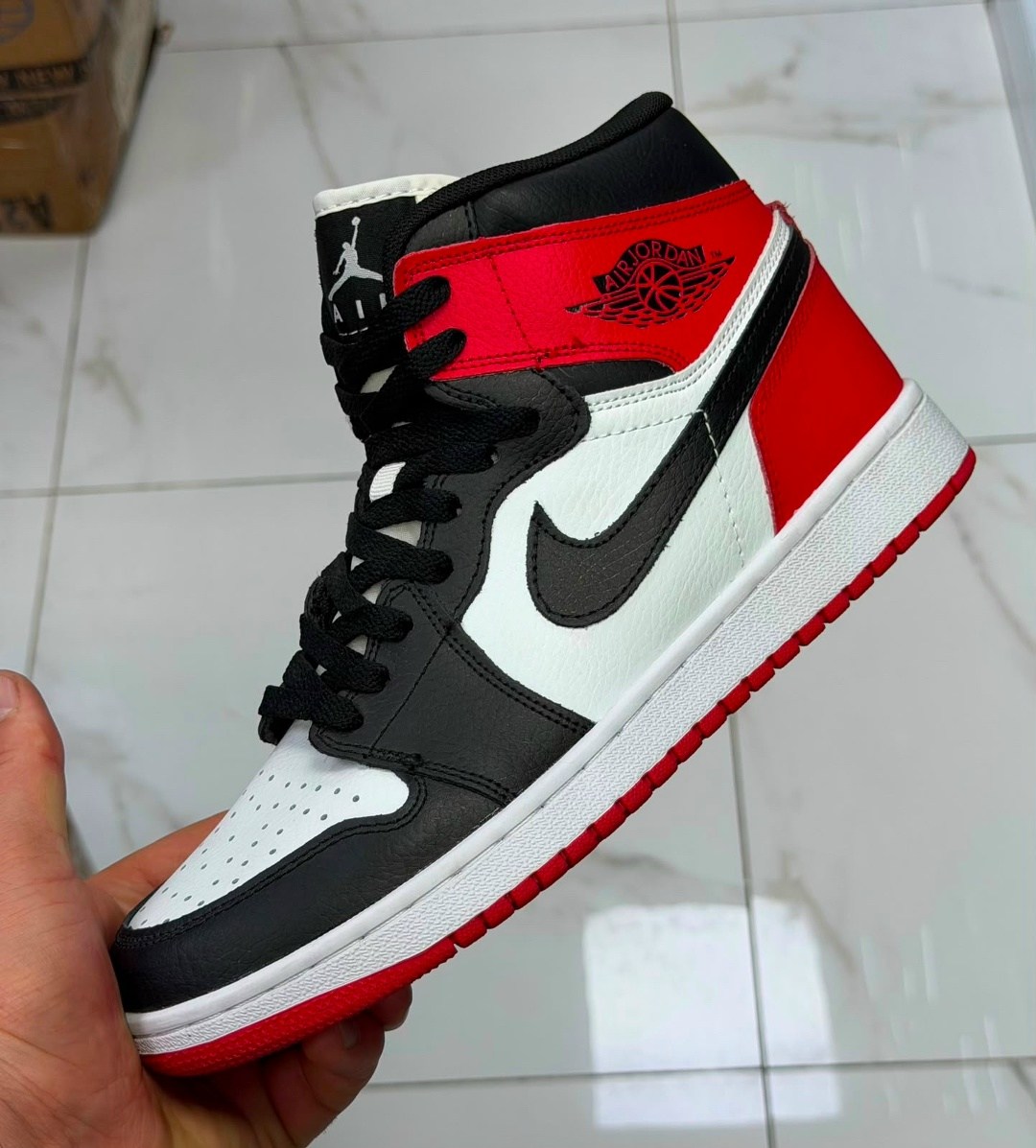 кроссовки nike air jordan 1 retro high,nike air jordan 1 retro high og,кроссовки nike air jordan 1 retro high og,nike air jordan 1,кроссовки nike air jordan 1