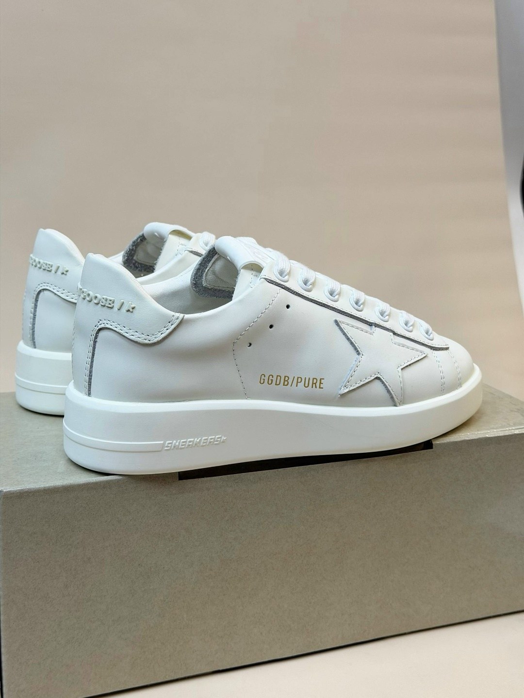 кроссовки golden goose,,golden goose pure star white sneakers,кроссовки golden goose wmns purestar optic white,golden goose sneakers