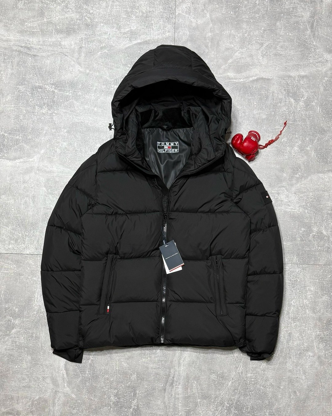 куртка зимняя tommy hilfiger,мужская зимняя куртка tommy hilfiger,пуховик tommy hilfiger зимний черный,демисезонная куртка tommy hilfiger,мужская зимняя куртка