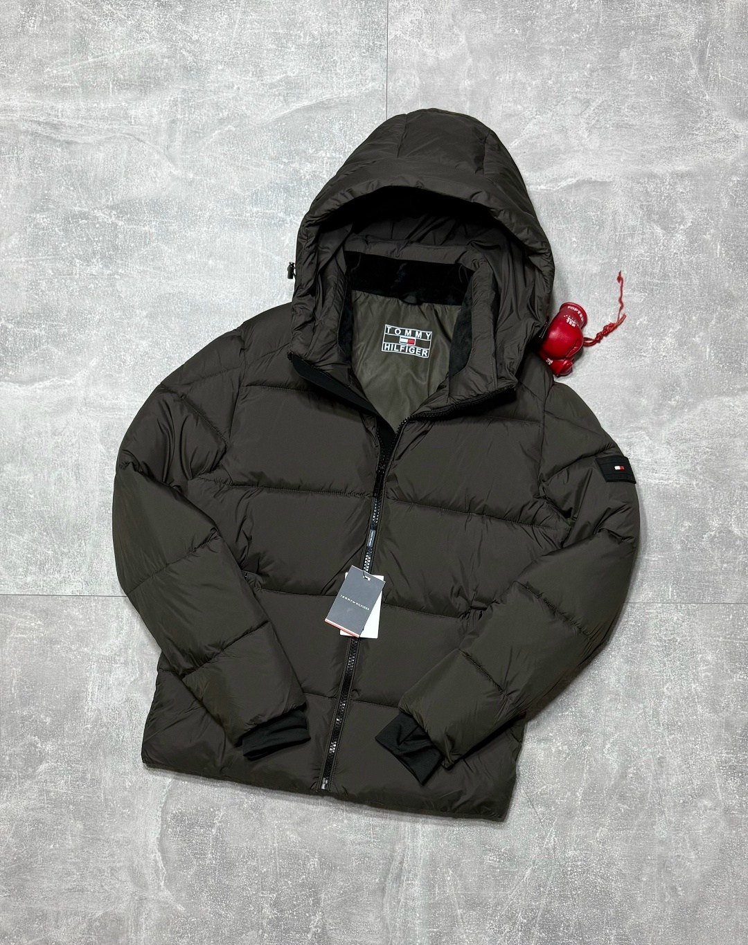 куртка зимняя tommy hilfiger,мужская зимняя куртка tommy hilfiger,пуховик tommy hilfiger зимний черный,демисезонная куртка tommy hilfiger,мужская зимняя куртка