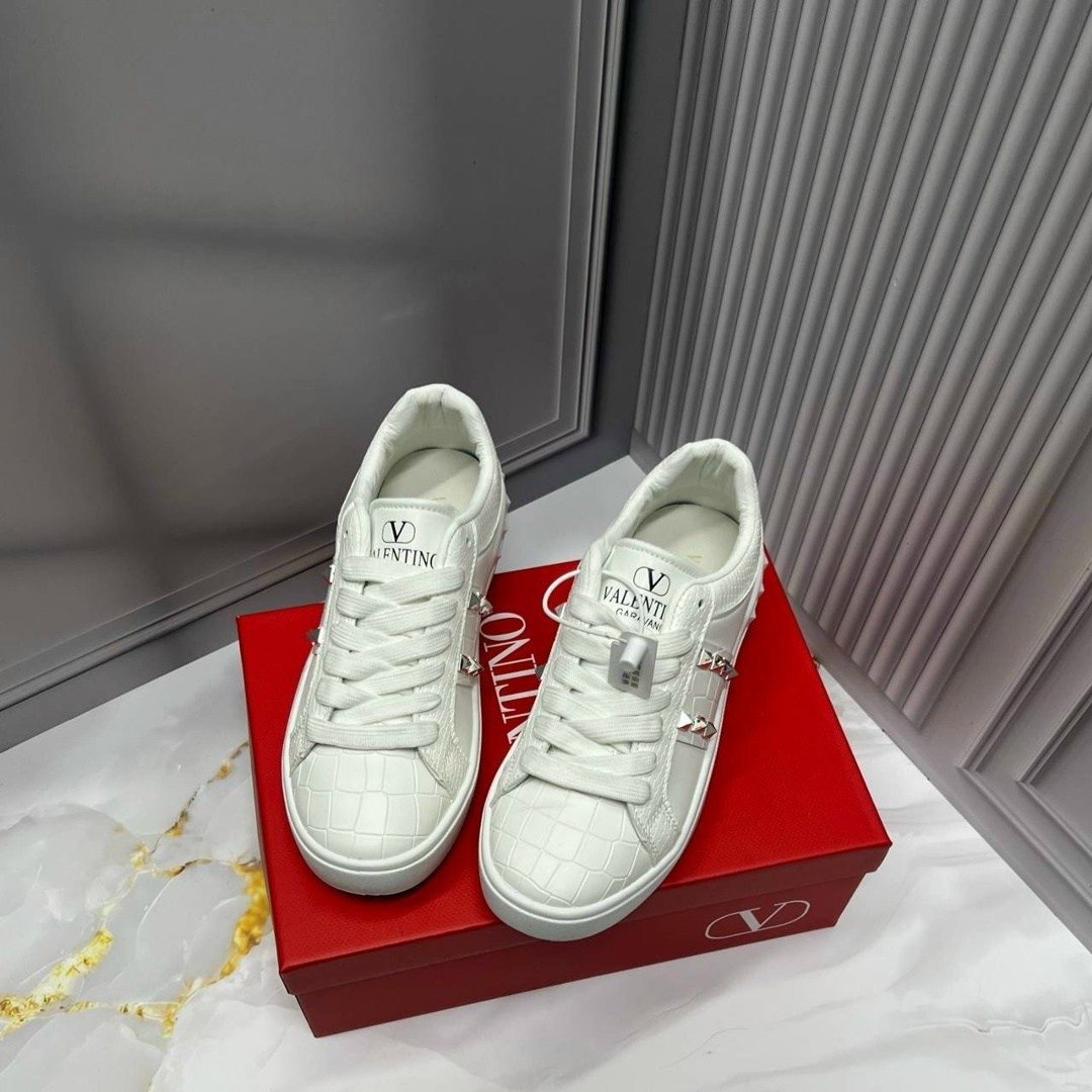 ,кроссовки valentino,кроссовки женские valentino,женские кроссовки,valentino кеды