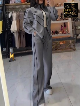 Костюм