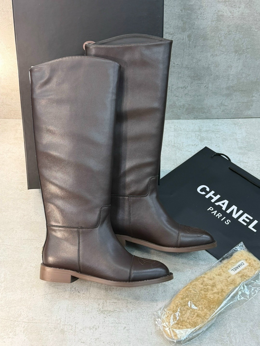 сапоги chanel,сапоги шанель,женские кожаные сапоги chanel premium black,женские брендовые кожаные сапоги chanel premium,сапоги шанель черные