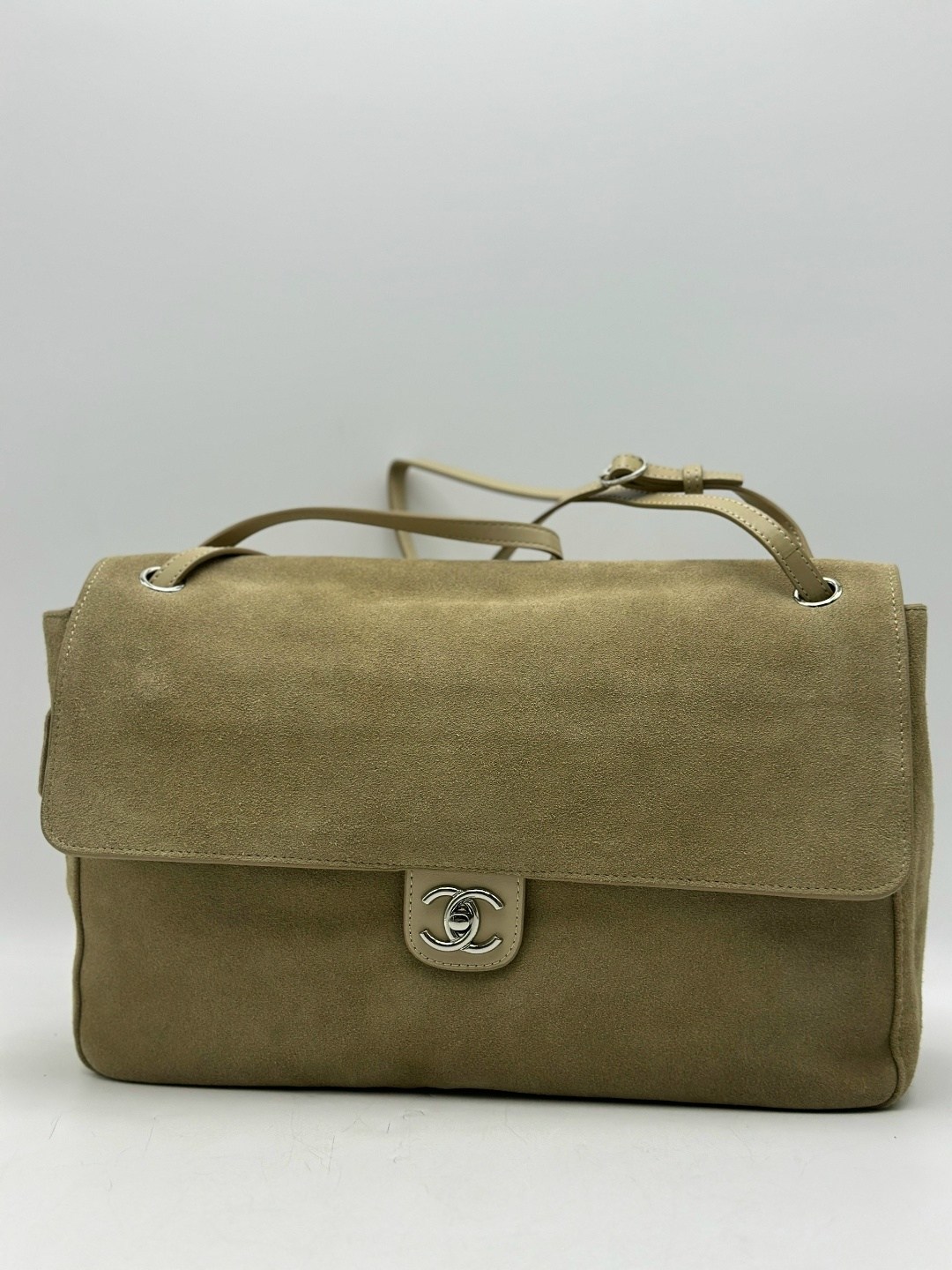 сумка замшевая,сумка,женская сумка,сумка сэтчел кожаная boheme suede bimaterial coccinelle,бежевая сумка