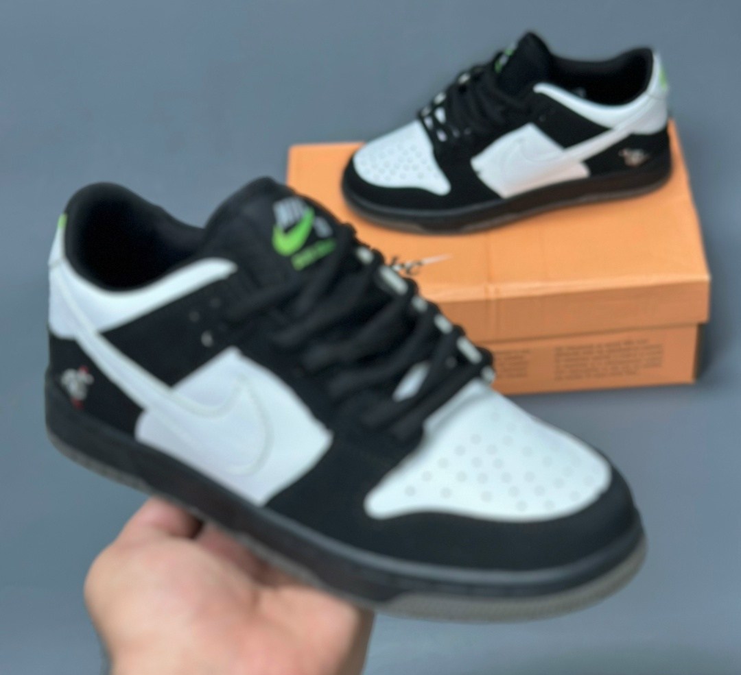 nike sb dunk low pro,nike sb dunk panda pigeon,nike sb dunk low staple panda pigeon,кроссовки nike sb dunk low,nike sb dunk low