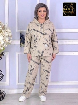 Костюм