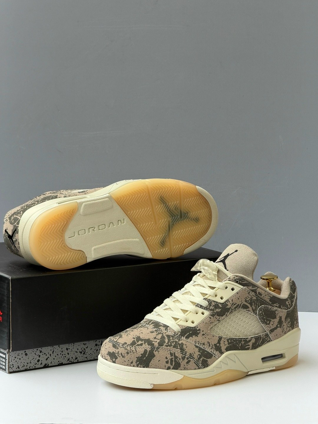 nike air jordan 5 retro low expression,кроссовки nike air jordan 5 retro,кроссовки nike air jordan 5 retro low expression,кроссовки air jordan wmns air jordan 5 retro low 'expression' кремовый,кроссов