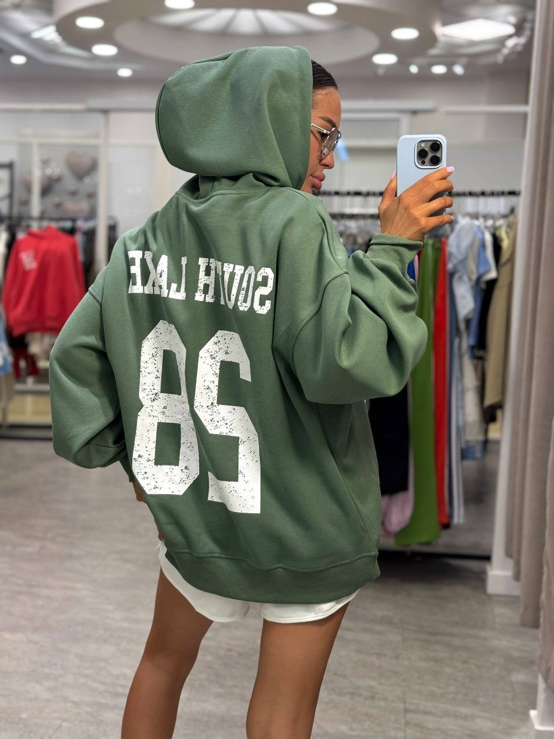 oversized hoodie,толстовка оверсайз,толстовка модная,толстовка,толстовка в стиле