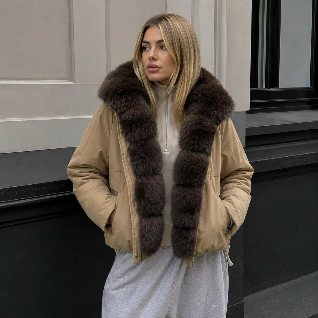 пуховики с мехом,женский чёрный пуховик с мехом max mara,пуховик с натуральным мехом,пуховик женский с мехом,куртка с мехом