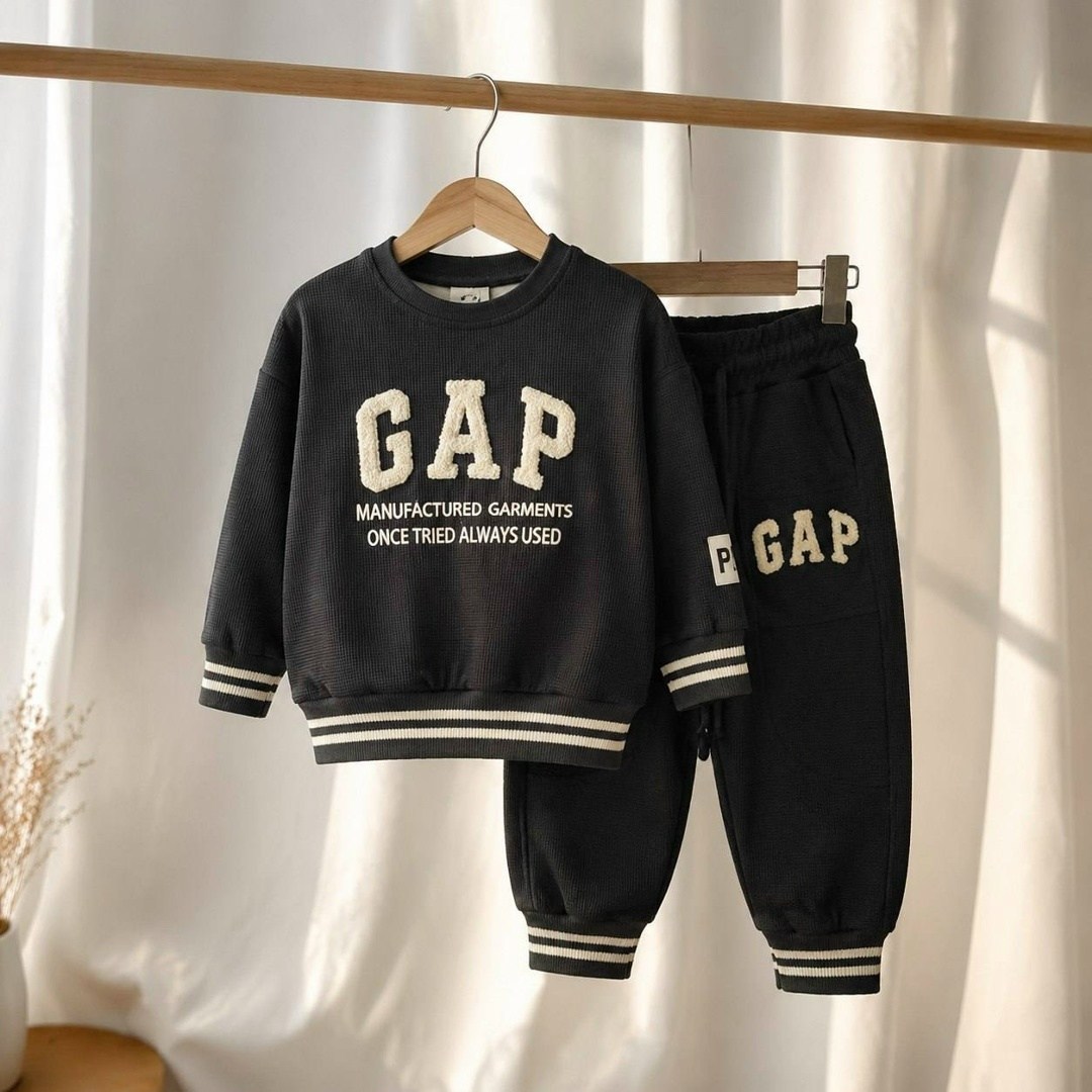 спортивный костюм gap,костюм спортивный для мальчика,костюм детский,костюм gap,детский спортивный костюм gap