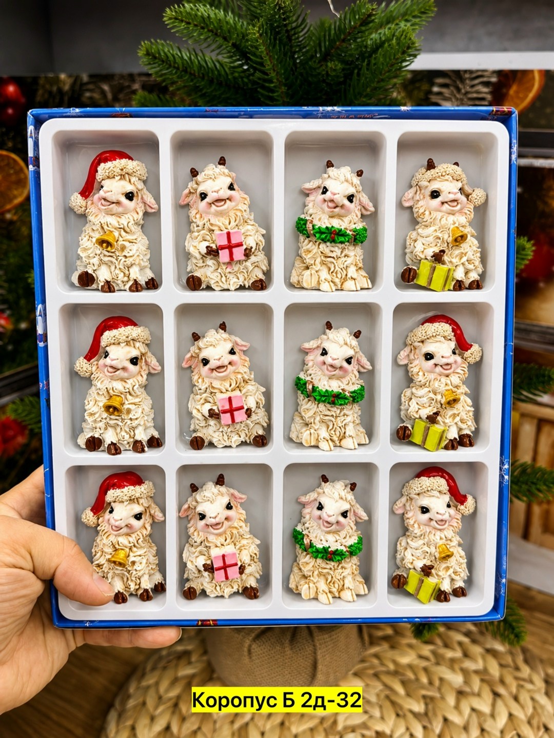 елка искусственная,игрушка,декоративная фигурка,фигурка,новогодние ели