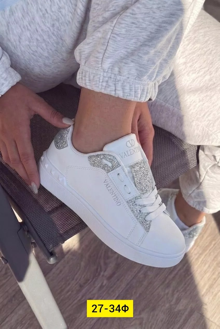 ,кроссовки женскиe,женские кеды,спортивная ,женская
