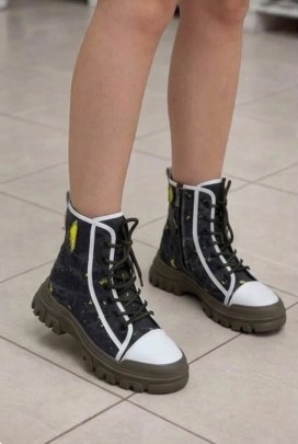 Ботинки