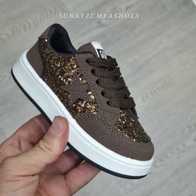 Кроссовки
