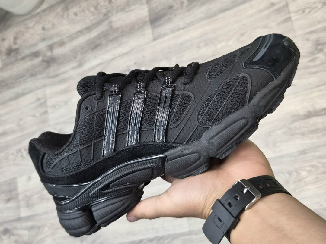 кроссовки adidas,кроссовки мужские adidas ozweeqo pro черный,мужские кроссовки adidas,кроссовки adidas temper run 2. 0 jh5502 черный,кроссовки мужские adidas response cl черные