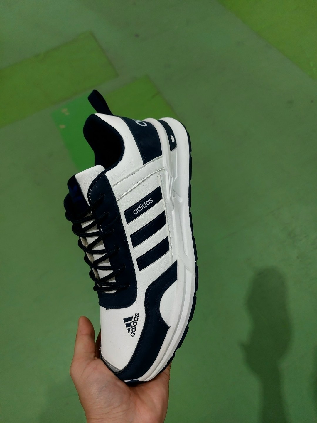 кроссовки мужские adidas,мужские кроссовки,кроссовки adidas,,мужская  кроссовки