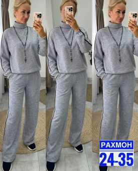 Костюм