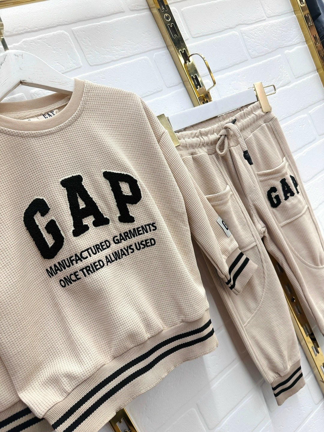 спортивный костюм gap,костюм gap детский спортивный,костюм спортивный для мальчика,детский костюм,одежда для мальчика