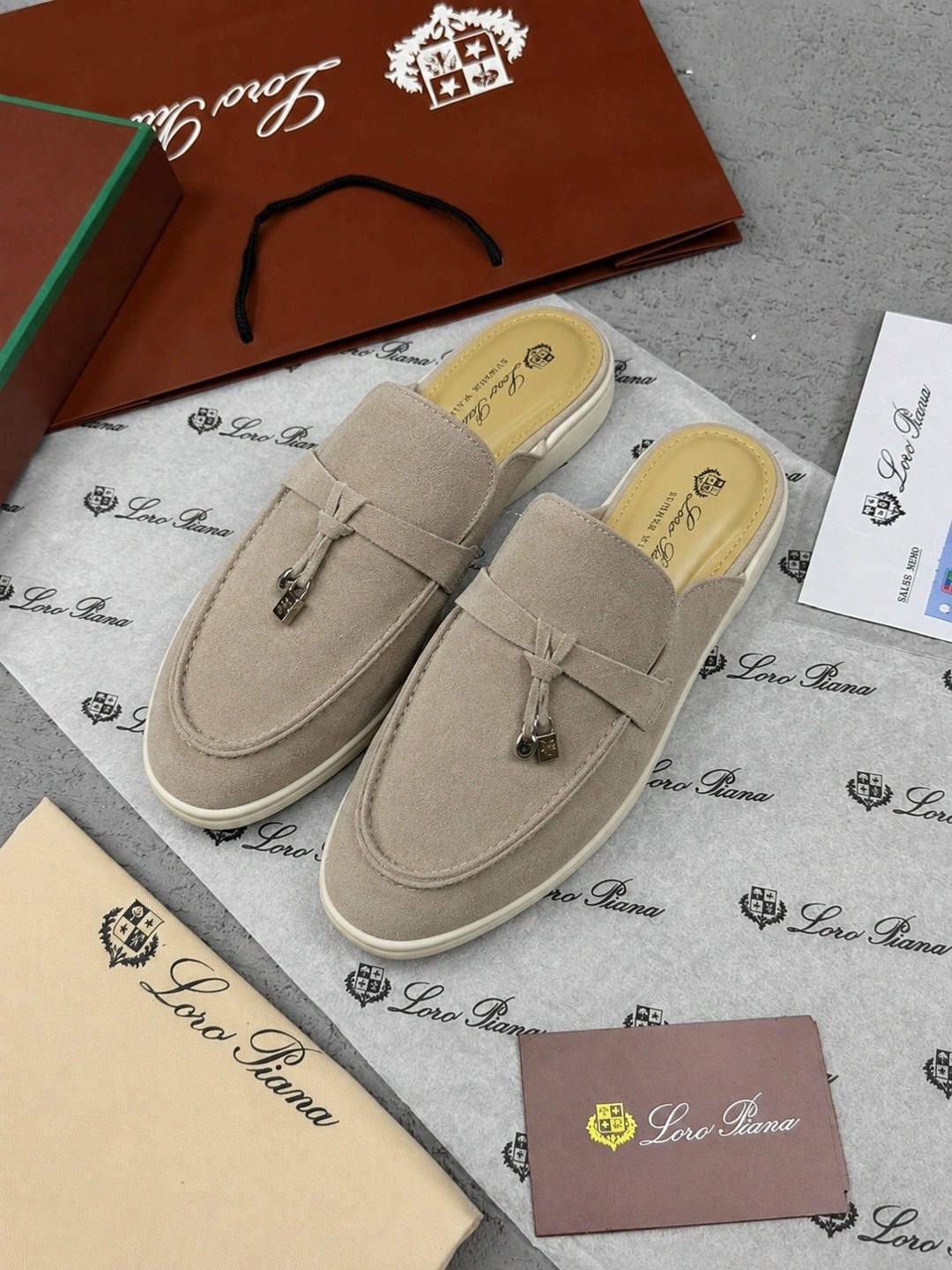 ,мюли loro piana,сабо loro piana,лоферы loro piana,сабо мужской loro piana бежевый замша размер 43