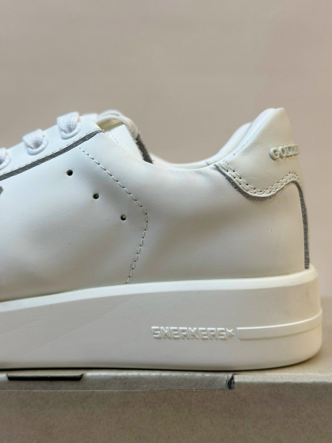 кроссовки golden goose,,golden goose pure star white sneakers,кроссовки golden goose wmns purestar optic white,golden goose sneakers