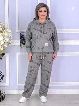 Костюм