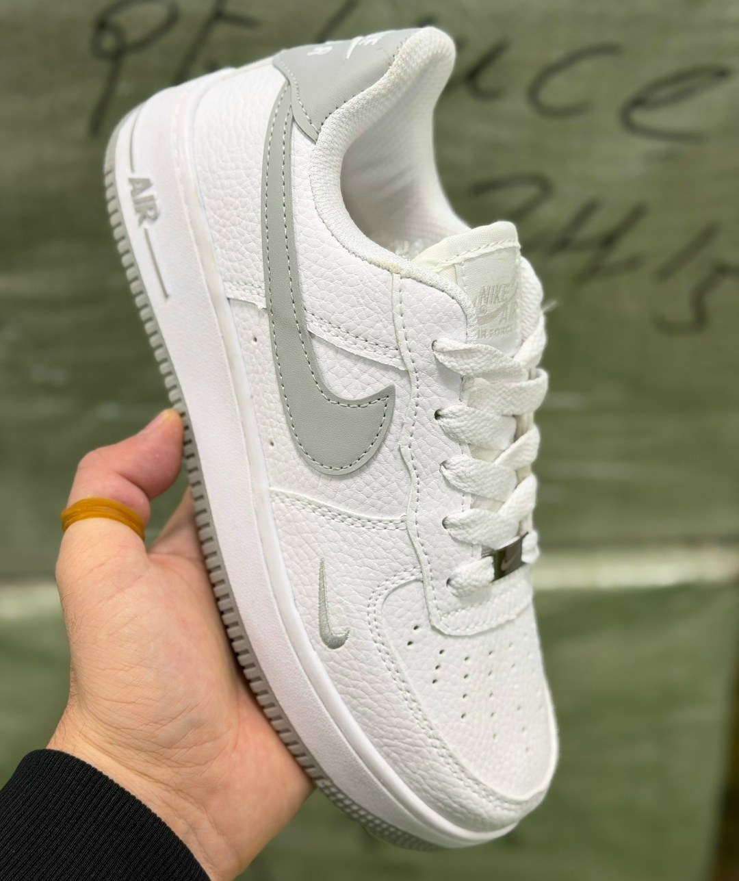 кросcовки nike air force 1,nike air force 1,nike air force 1 черные с белой подошвой,nike air force 1 07,кроссовки nike air force 1 черные