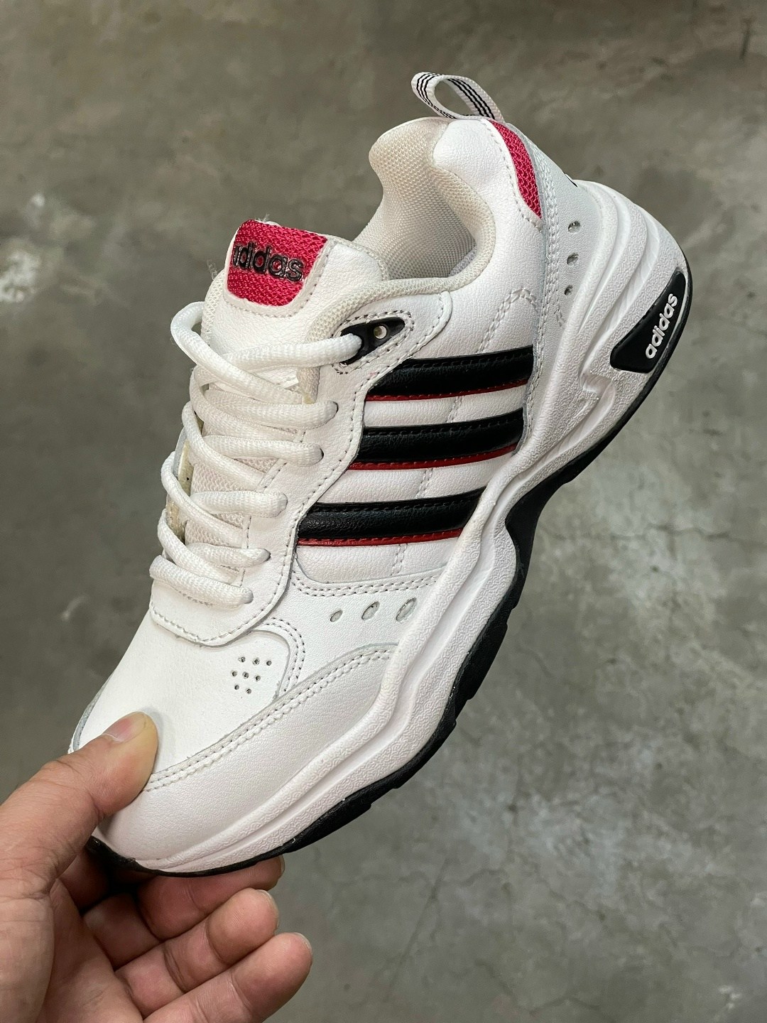 кроссовки adidas,кроссовки adidas strutter,кроссовки мужские adidas strutter,мужские кроссовки adidas,кроссовки