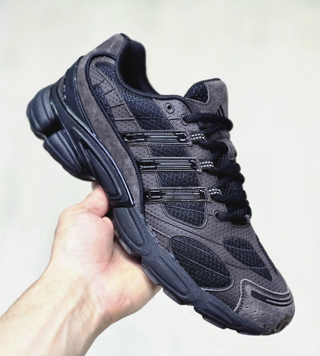 кроссовки мужские adidas response cl черные,кроссовки adidas temper run 2. 0 jh5502 черный,кроссовки мужские adidas ozweeqo pro черный,кроссовки adidas,кроссовки adidas response cl